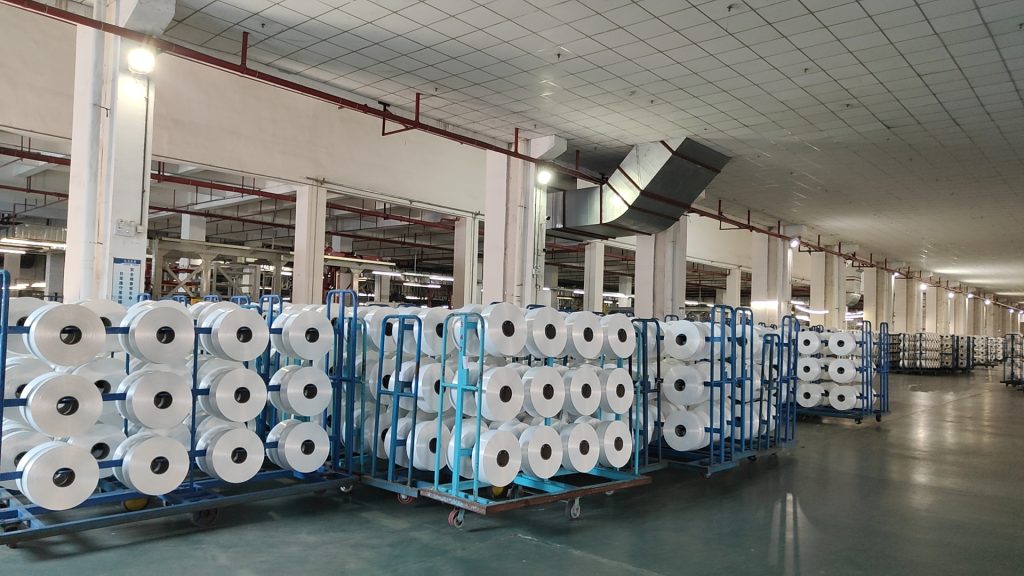 POLYESTER YARN POY